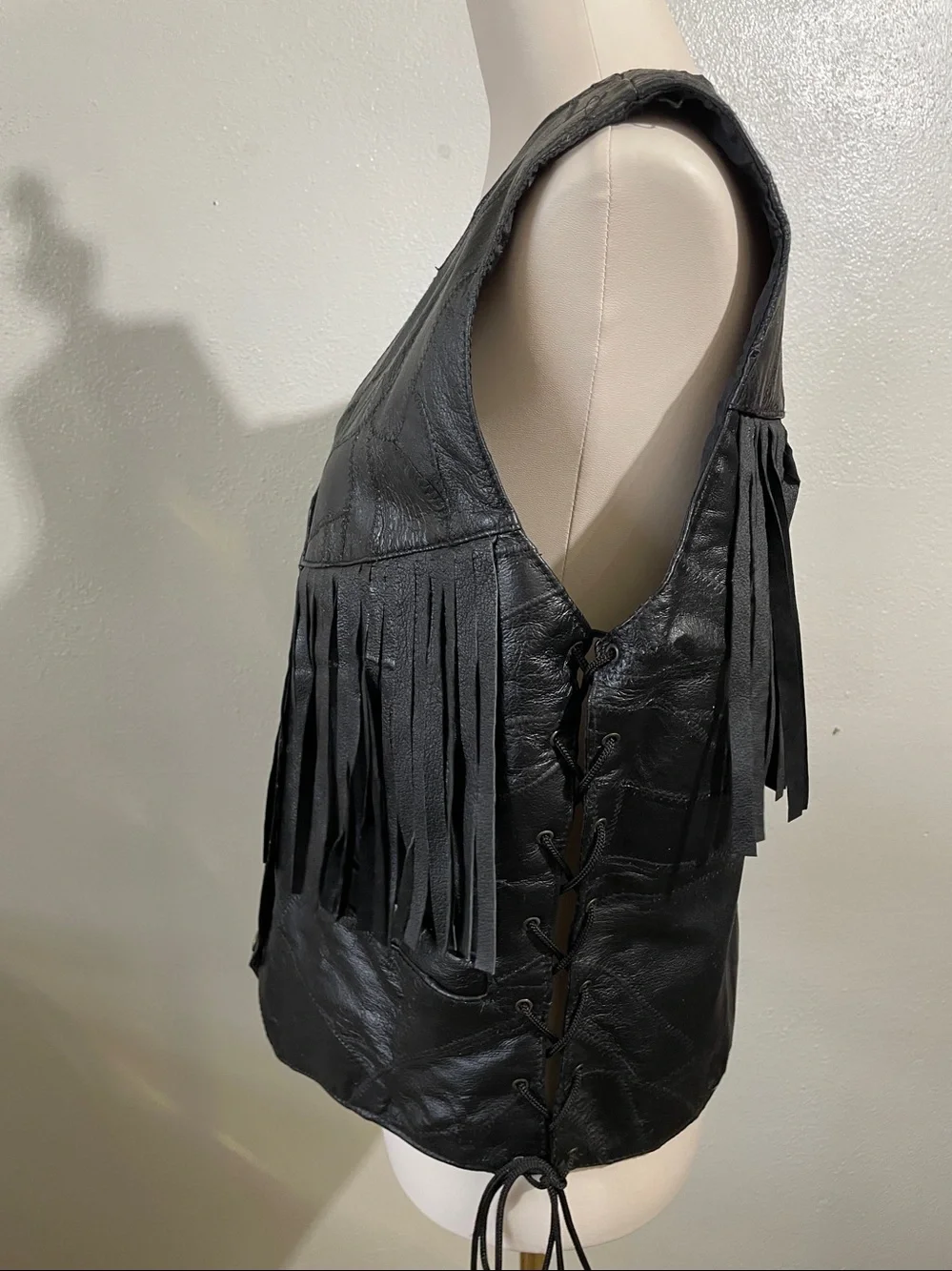 Leather Fringe Vest Lace Up Sides Western Biker XL Unisex Black Canyon Creek